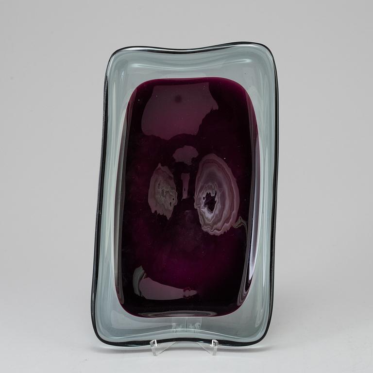 A Vicke Lindstrand glass bowl, Kosta glassworks, 1950´s.