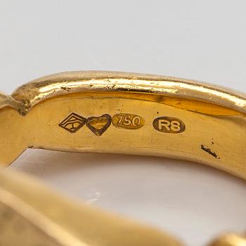 Jaana Lehtinen, ring, 18K gold, A. Tillander, Helsinki 1994.