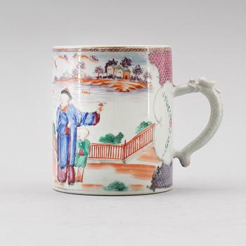 MUGG, porslin, Kina, Qianlong 1736-1795.