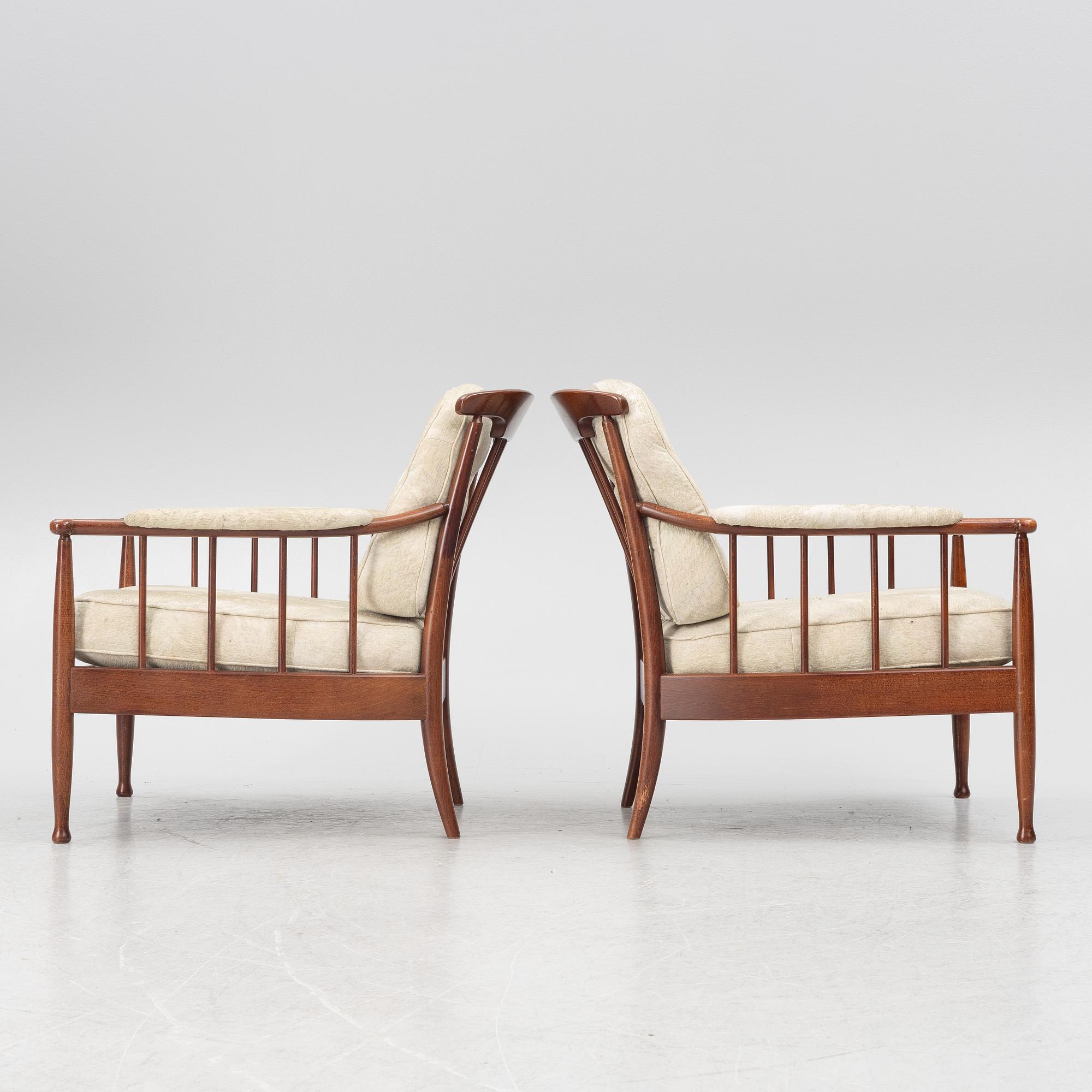 Kerstin Hörlin-Holmquist, fåtöljer, ett par, "Skrindan" för OPE-möbler 1900-talets senare del.