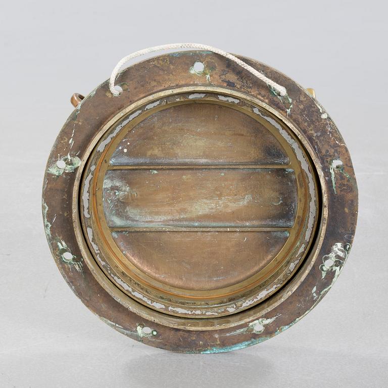 LAIVAVENTTIILI, messinkiä, 1900-luku.