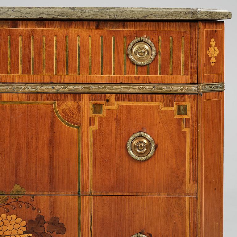 A Gustavian marquetry commode by G. Foltiern (master in Stockohlm 1771-1804).