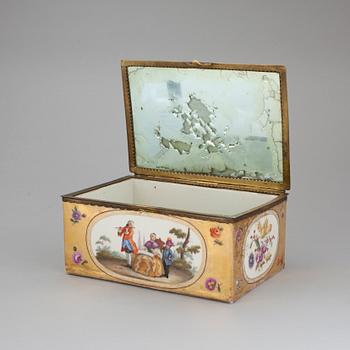 SKRIN, porslin, Europa, 1800-tal.