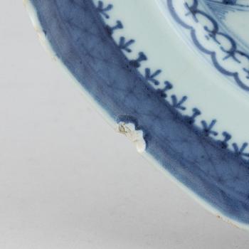 A set of 14 blue and white plates, Qing dynasty, 19th Century.