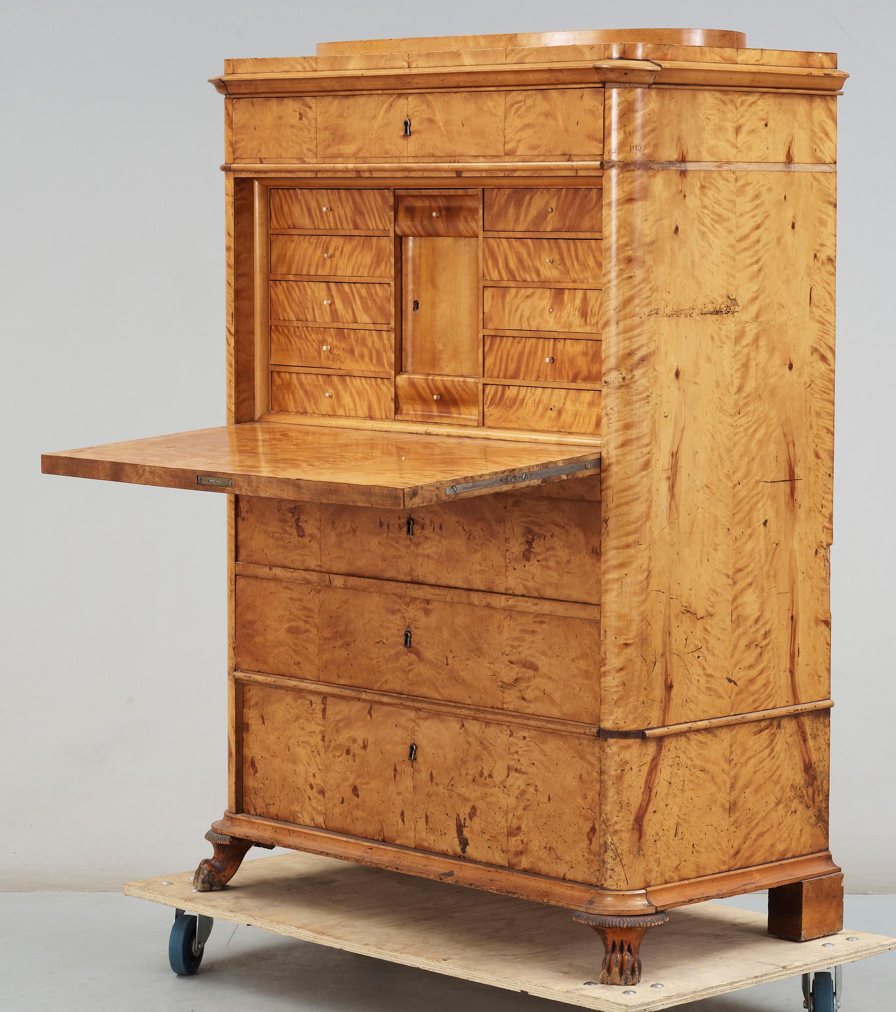 CHIFFONJE, senempire, ca 1840.