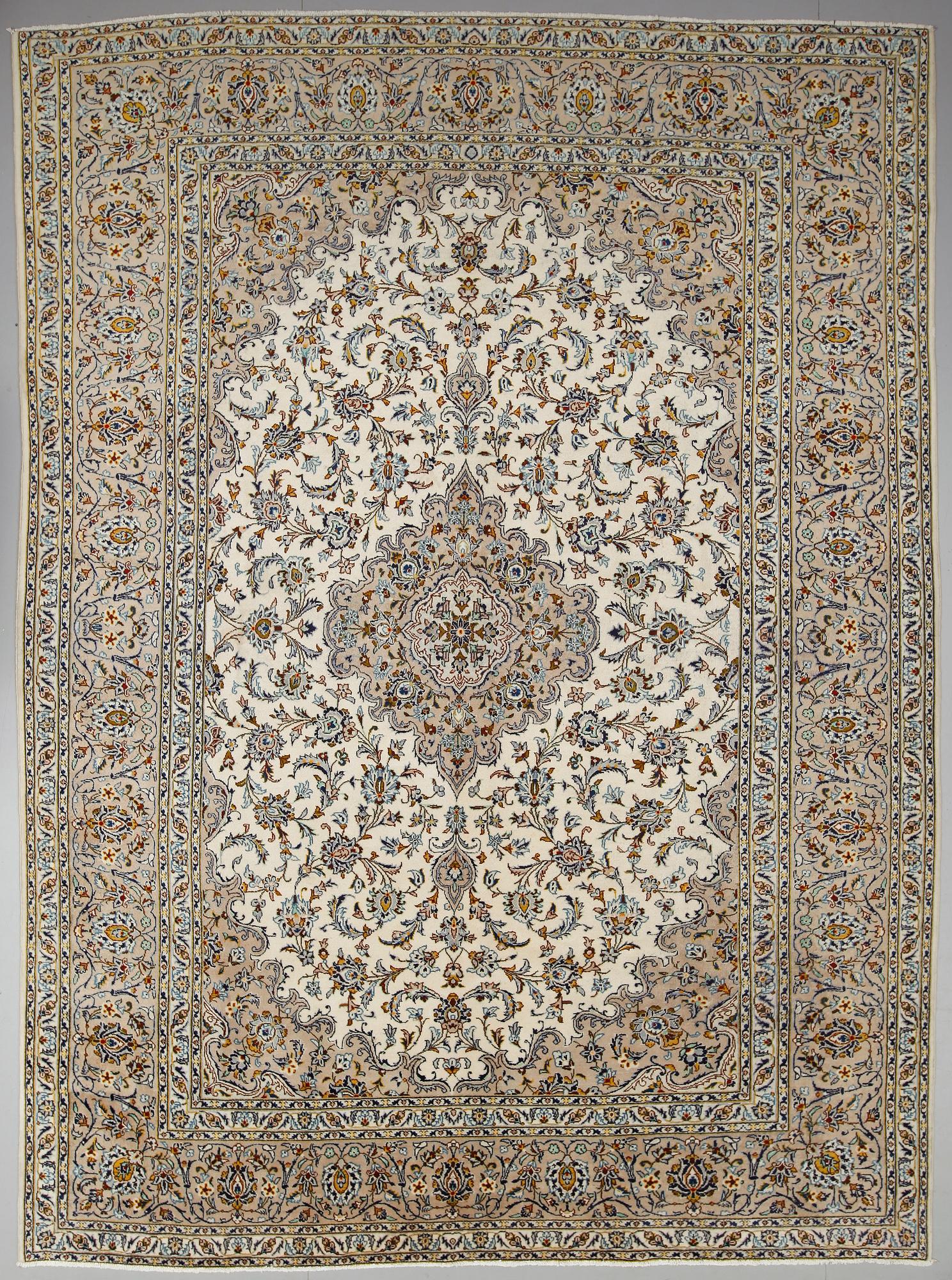 MATTA, Keshan, ca 377 x 280 cm.