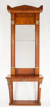 SPEGEL samt KONSOLBORD, Karl-Johan, 1800-talets första hälft.
