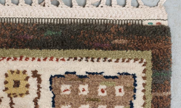 Märta Måås-Fjetterström, MATTA. "Örtagården". Flossa. 379,5 x 278 cm. Signerad AB MMF.