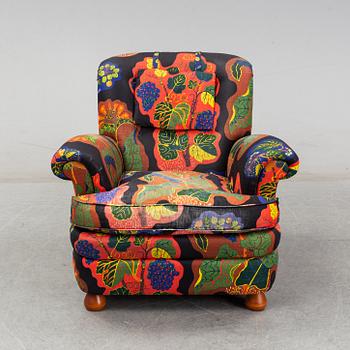 A model 336 easy chair by Josef Frank for Firma Svenskt Tenn.