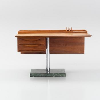 A rosewood writing desk, 1960's/70's.