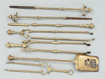 BRASUTENSILIER, 8 st, mässing, 1800/1900-tal.