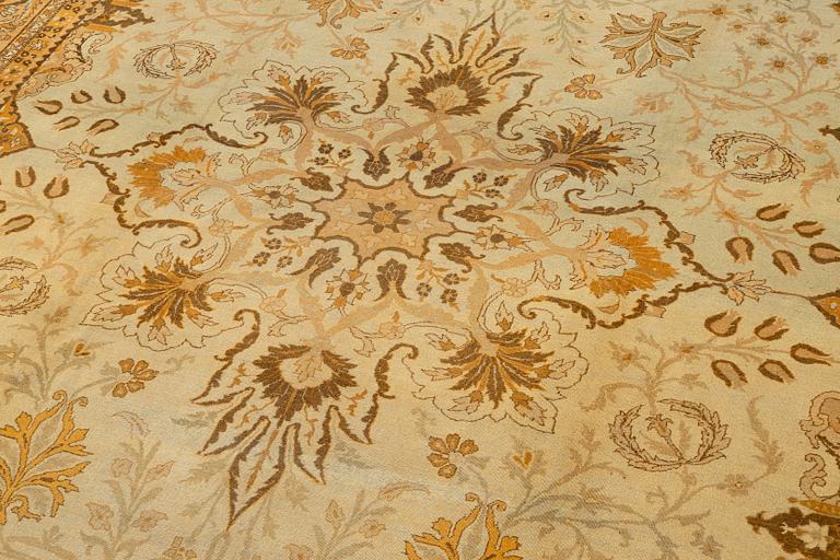 An Amritsar Carpet, North India, c 460 x 365 cm.