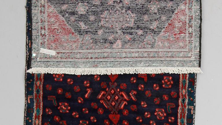 MATTA, galleri, Hamadan, 250 x 96 cm.