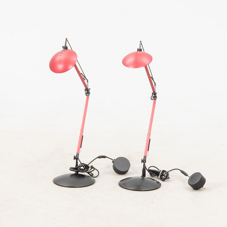 Desk lamps, a pair of "Aladina" by Carpyen.