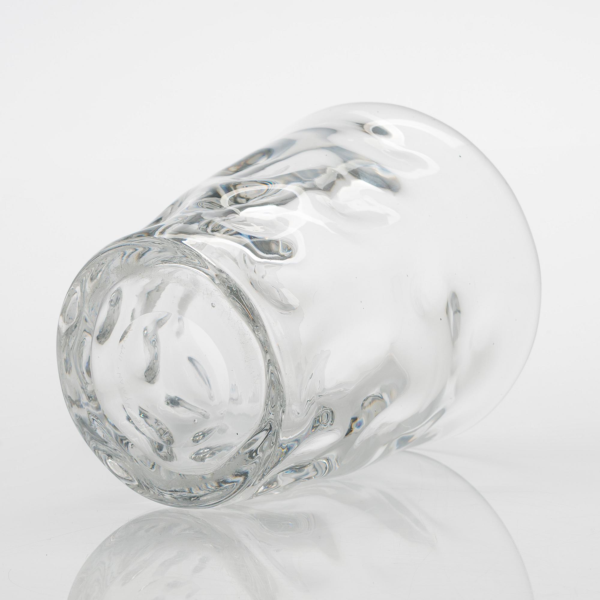 Gunnel Nyman, maljakko, malli 3231, signeerattu Gunnel Nyman Iittala.