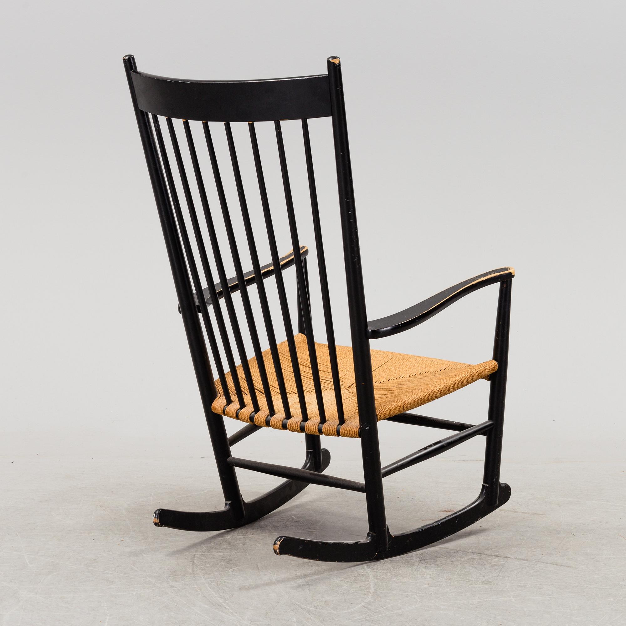 HANS WEGNER, gungstol "J16", Danmark, 1900-talets andra hälft.