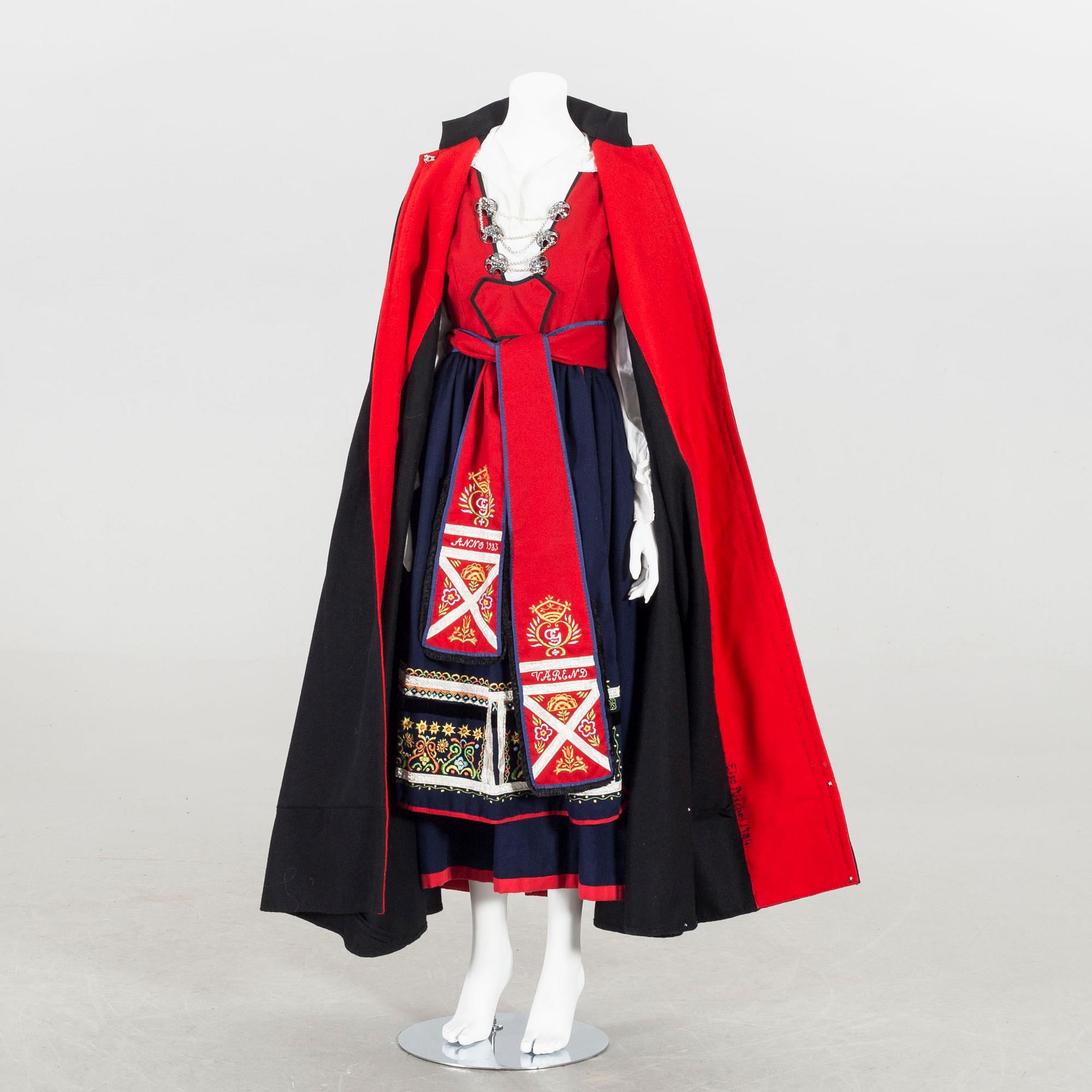 FOLKDRÄKT, Värend, Småland 1983 8 dlr.