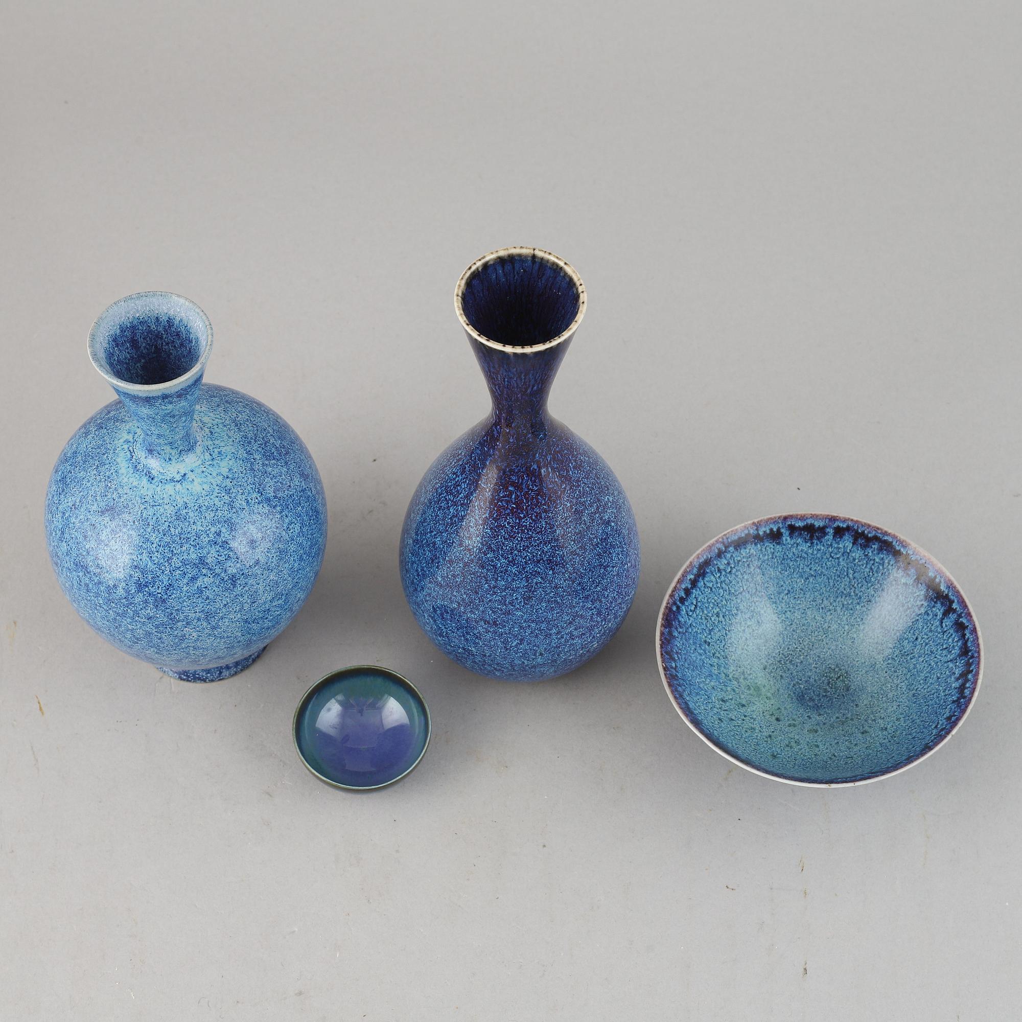 Sven Wejsfelt, a set of two stoneware vases, a bowl and a miniature bowl from Gustavsbergs studio.