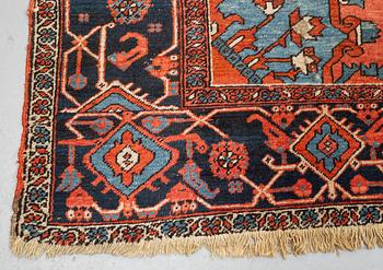 A carpet, an antique Heriz, ca 469,5-471 x 300-309,5 cm.