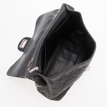 CHANEL Caviar Reissue 2.55 Jumbo Single Flap Bag.