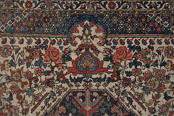Rug, semi-antique Bakhtiari ca 208 x 126 cm.