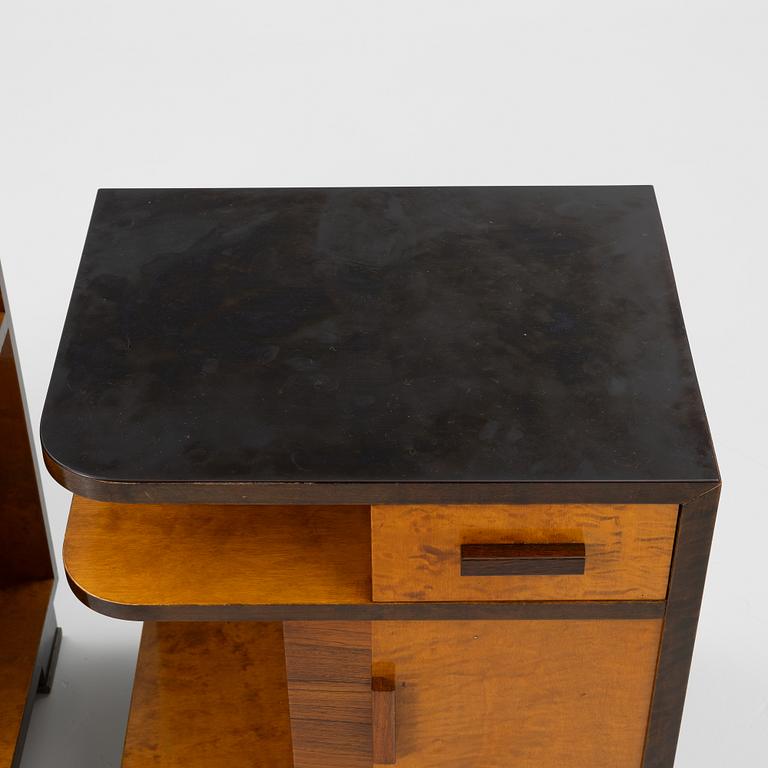 Svenska Möbelfabrikerna, sängbord, ett par, "Svea", Bodafors, 1930-tal.
