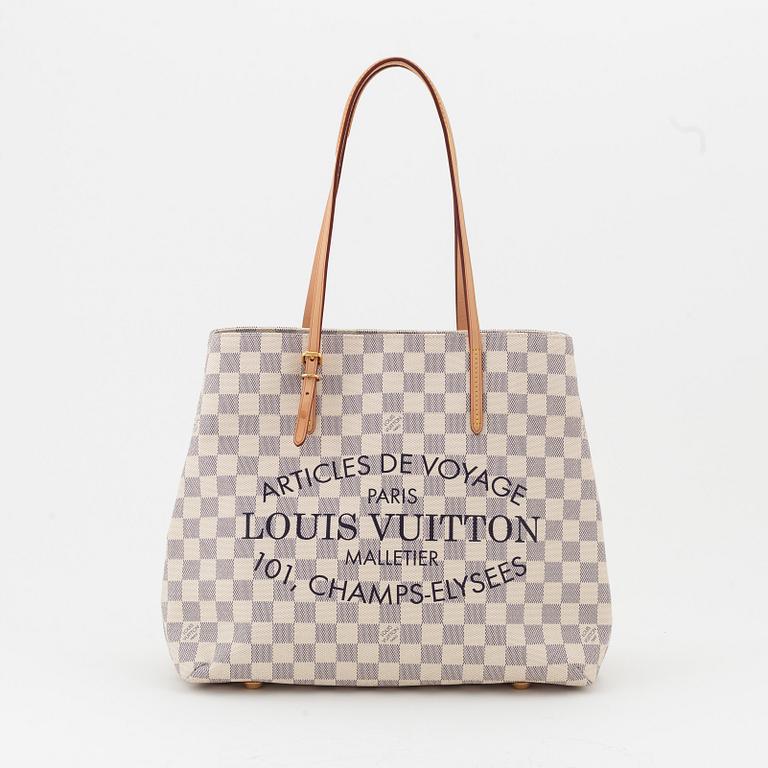 Louis Vuitton, a Damier Azur 'Cabas Adventure' tote bag, 2014.