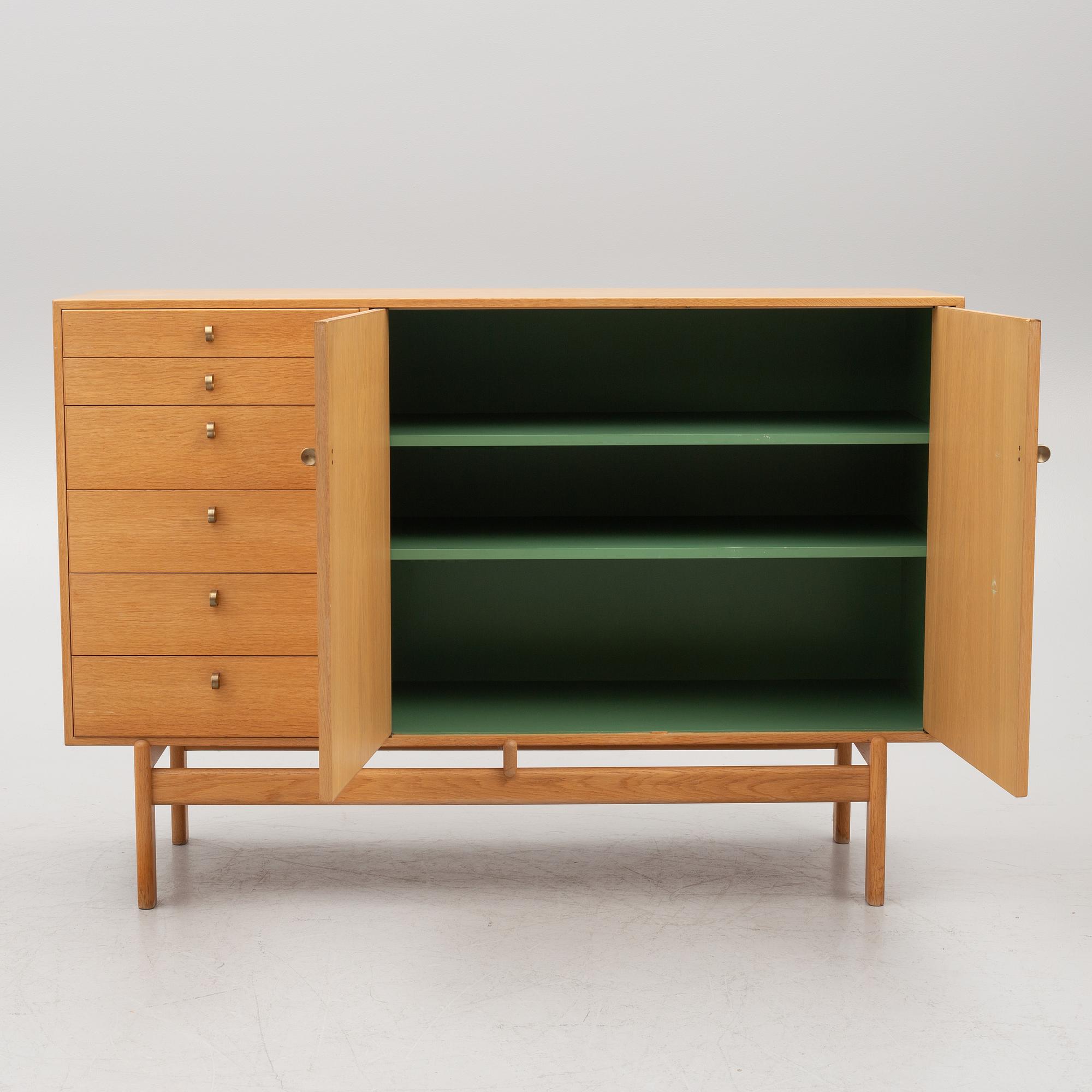 Tove & Edvard Kindt-Larsen, rare cabinet, Seffle Möbelfabrik, Säffle, 1960s.