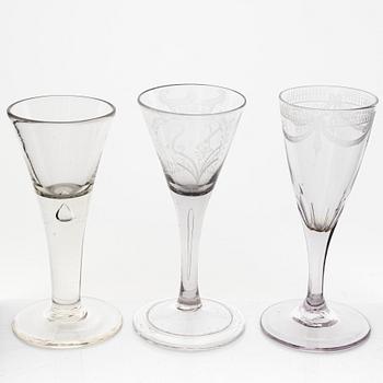 Spetsglas, tre stycken, 17/1800-tal.