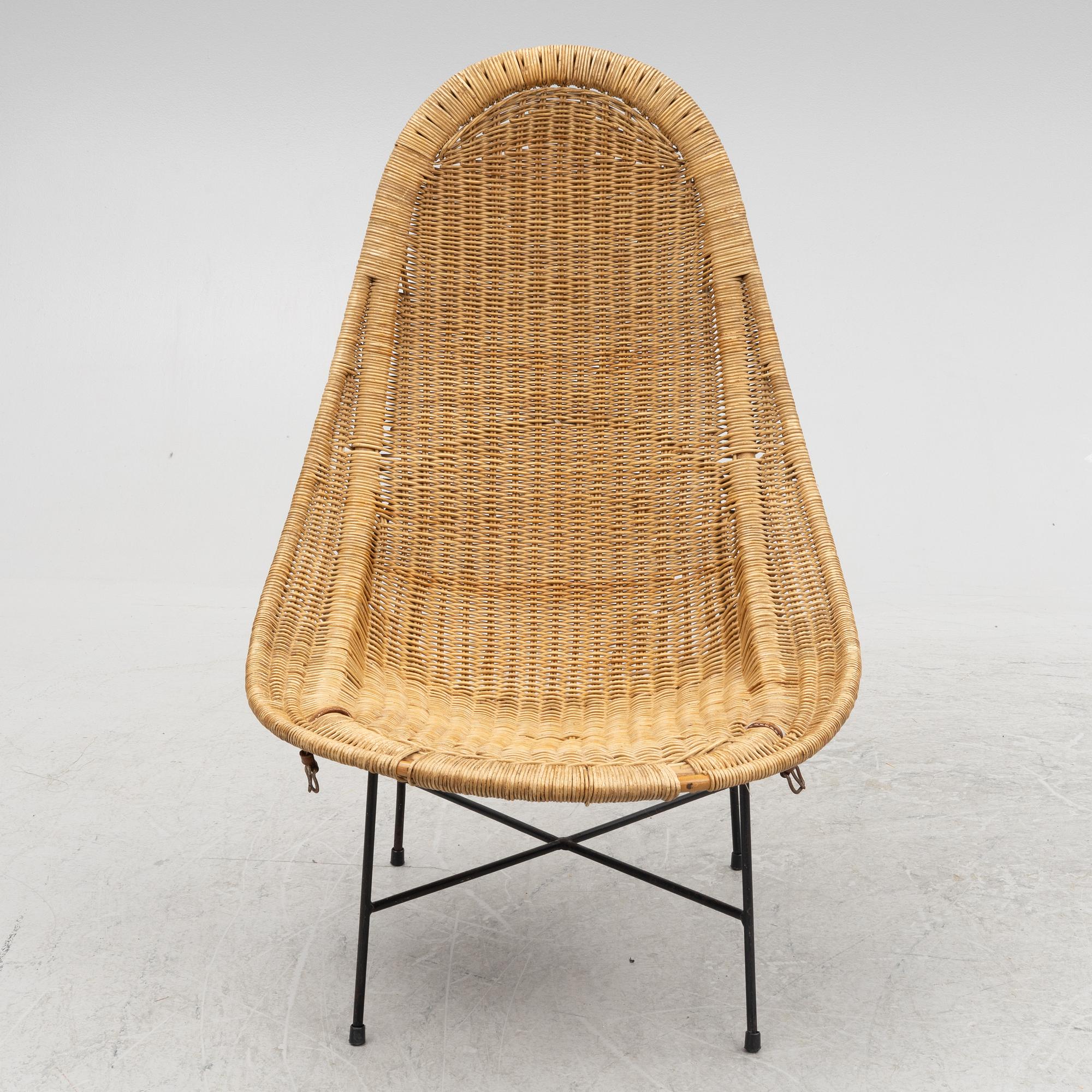 Kerstin Hörlin-Holmquist, an armchair, "Stora Kraal", designed for Nordiska Kompaniet's Triva series in 1952.