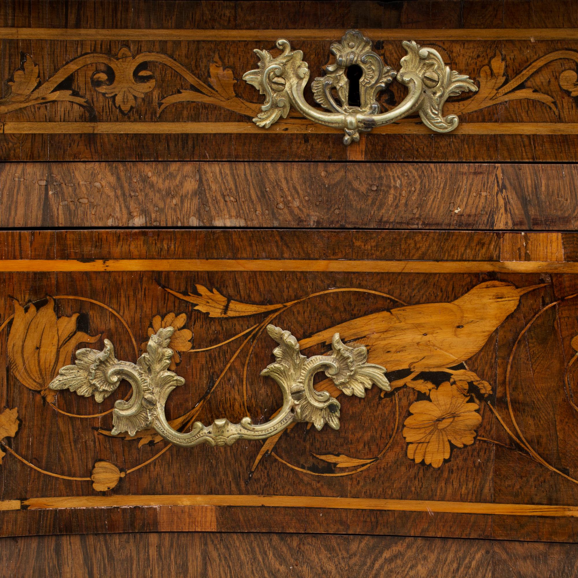 BYRÅ, rokoko, 1700-tal.