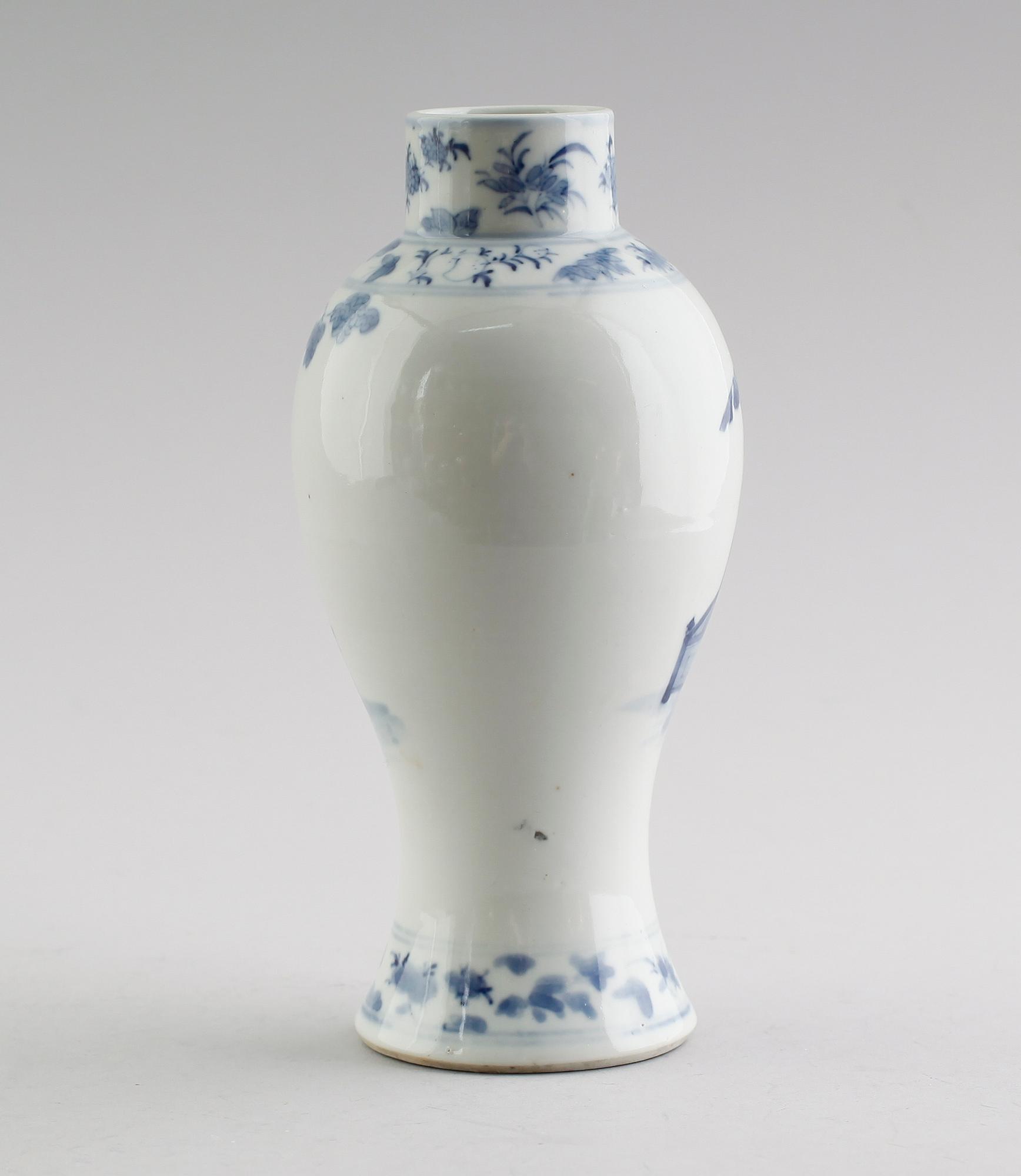 VAS, porslin, Kina, sannolikt 1800-tal.