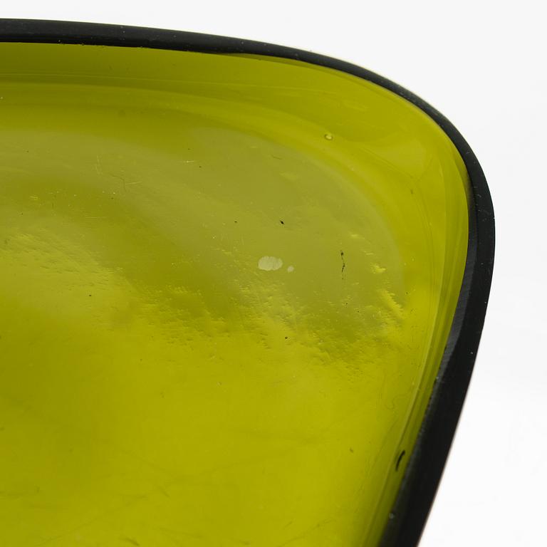 Alvar Aalto, four '3900-37' plates signed Alvar Aalto Iittala -56.