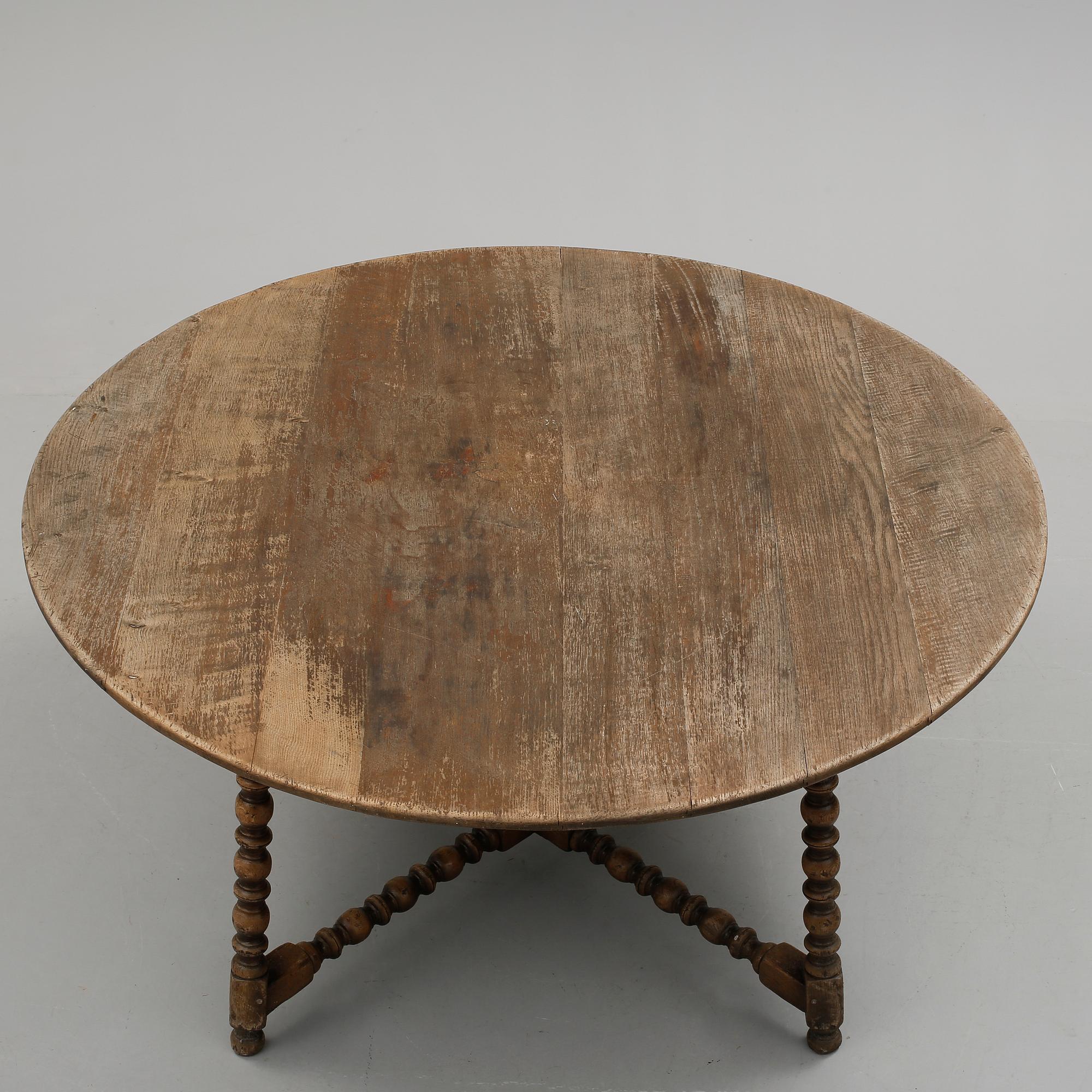 BORD, England, 1900-talets första hälft.