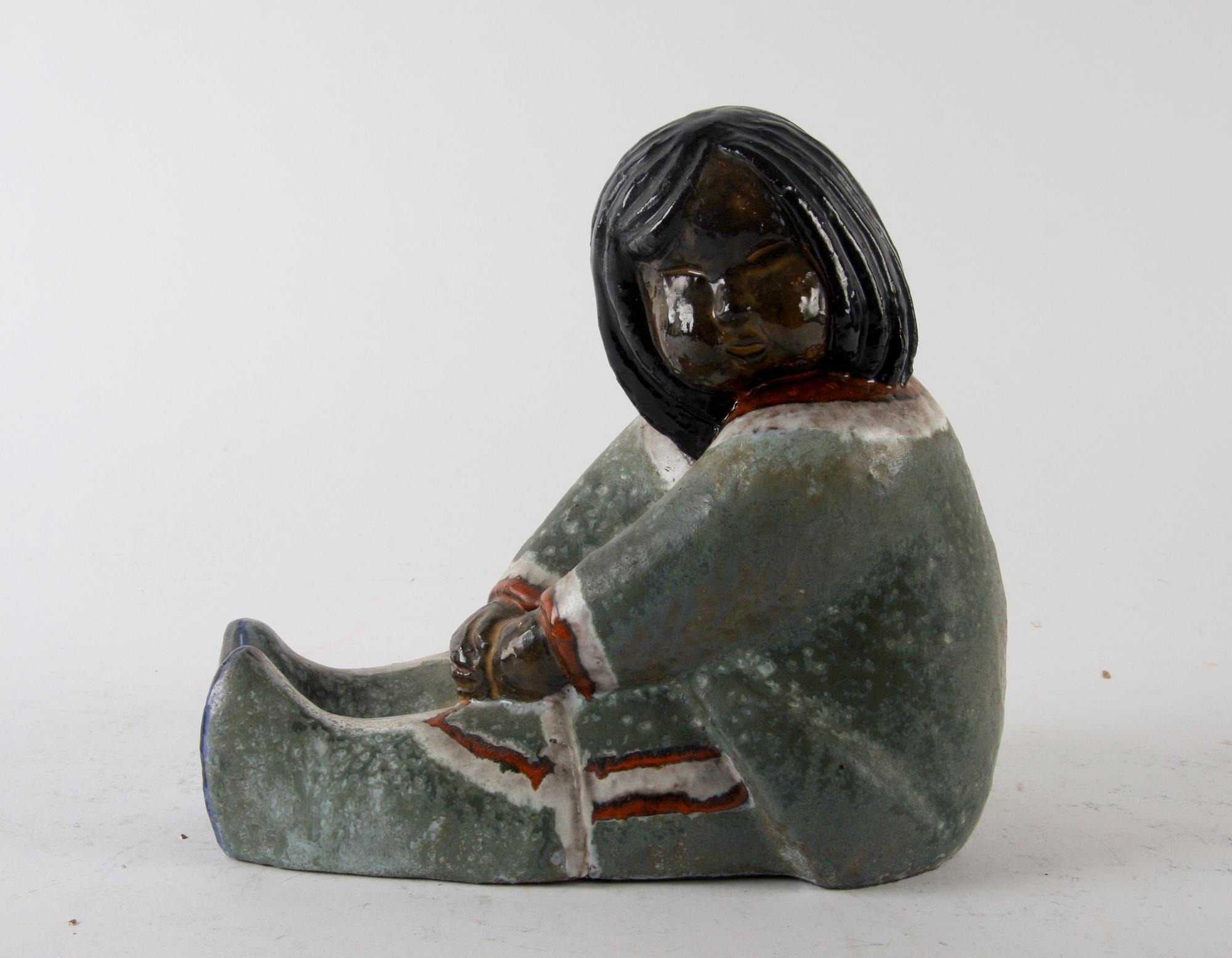 FIGURIN, chamotterat stengods, Vicke Lindstrand.