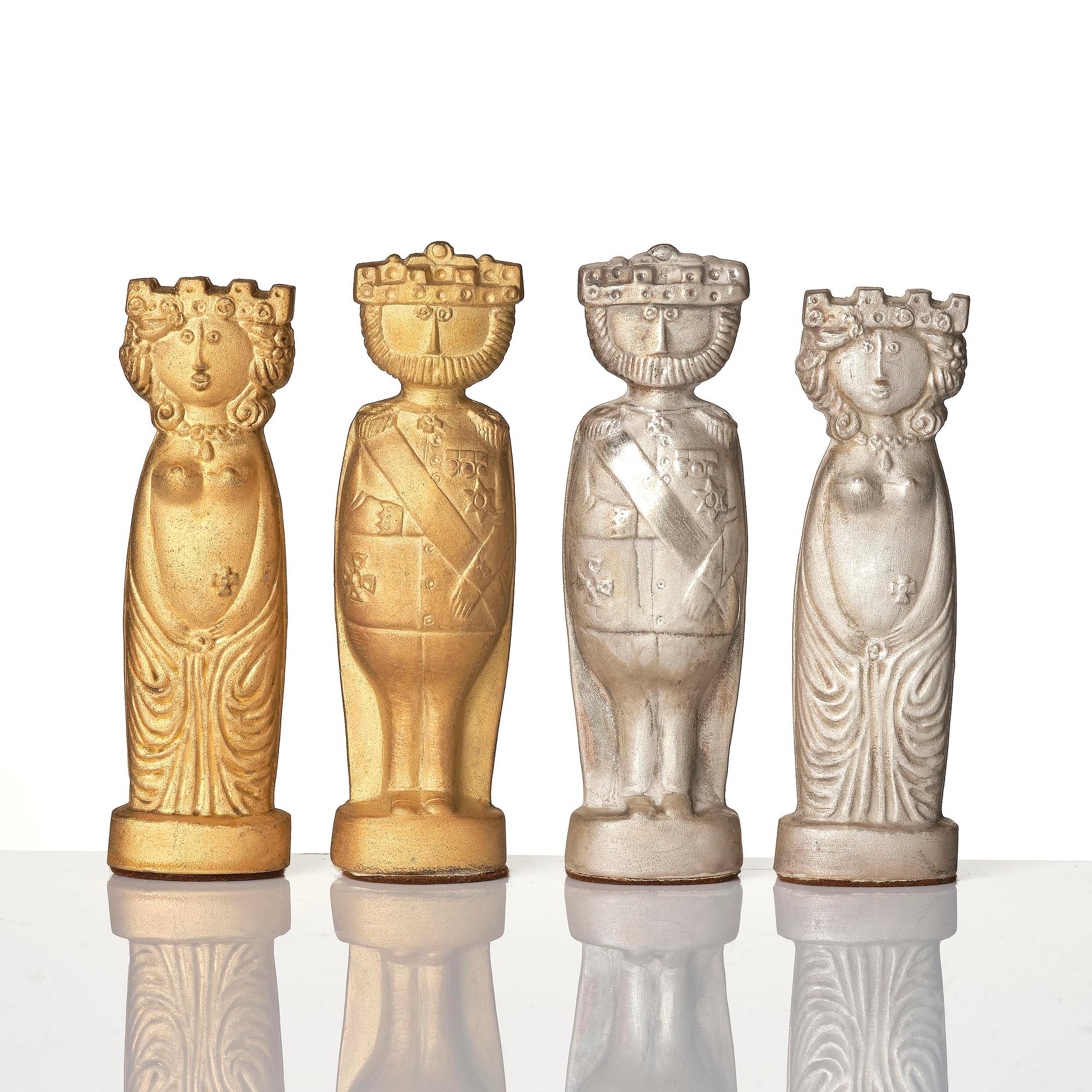 Stig Lindberg, a rare 32-piece stoneware chess set, Gustavsberg Studio 1970s.