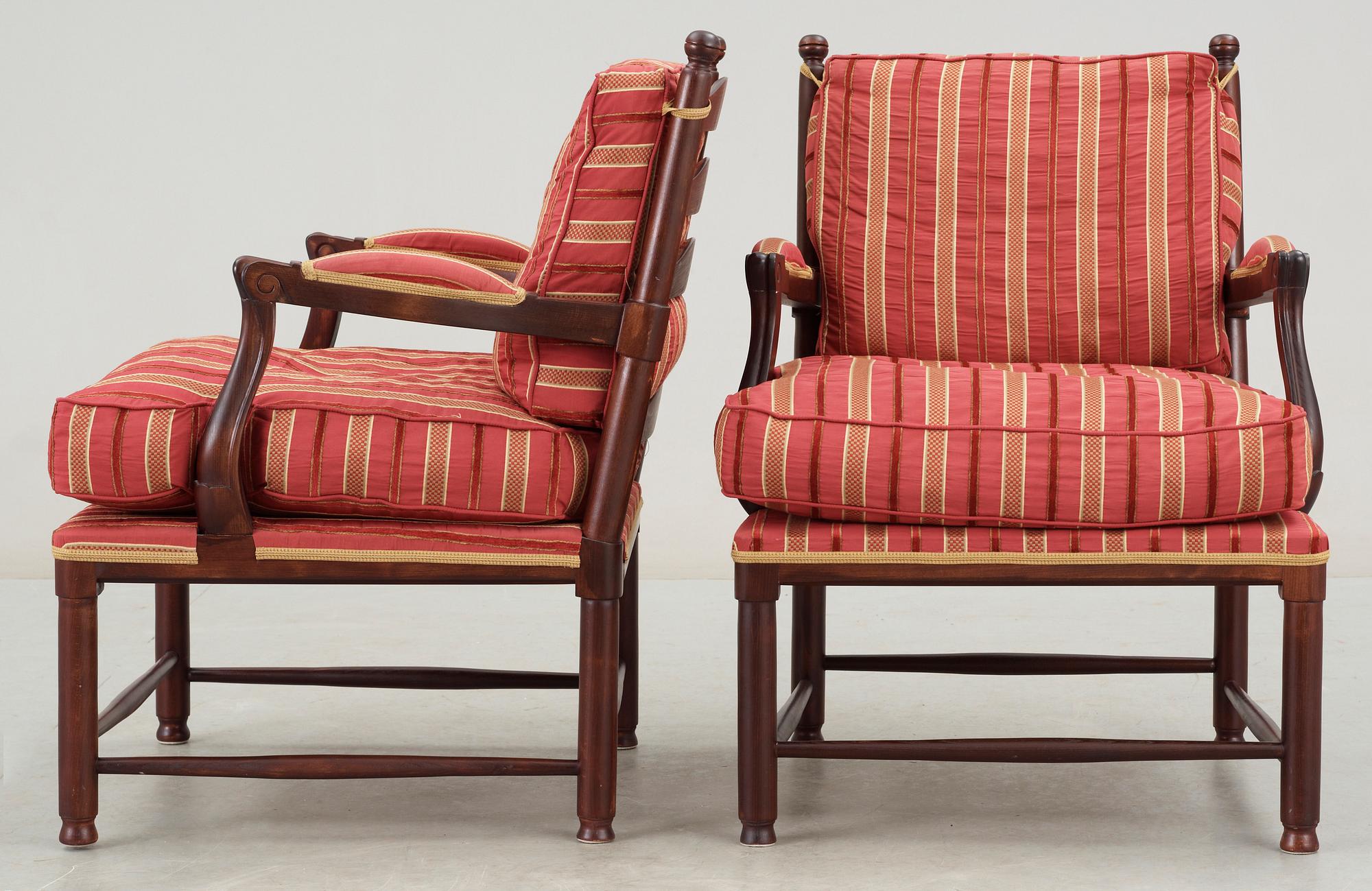 FÅTÖLJER, ett par, sk "Gripsholmsfåtöljer", 1900/2000-tal.