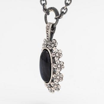 Jorma Laine, A silver necklace "Lemmikki" witha spectrolite. Turun Hopea, Turku.