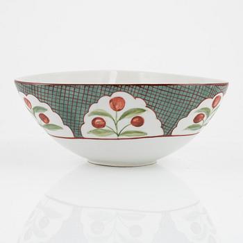 A porcelain bowl with hand painted decor from Arabia.