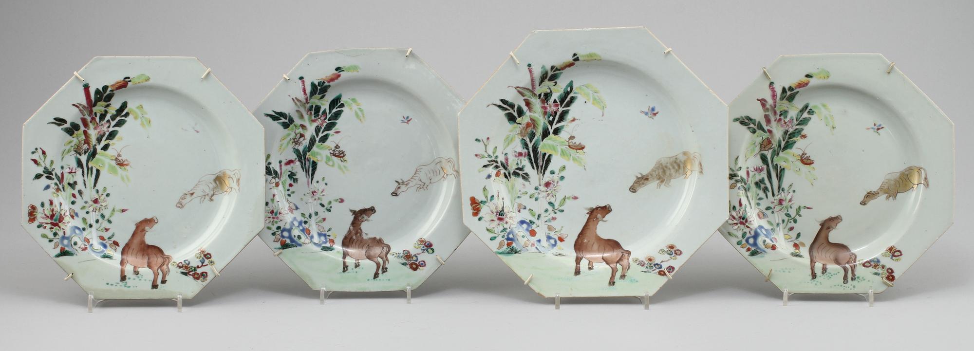 TALLRIKAR, 4 st, porslin, Kina, 1700-tal.