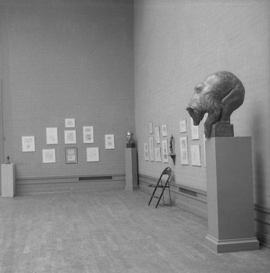 Arvid Knöppel. Sculpture, unsigned, plaster.