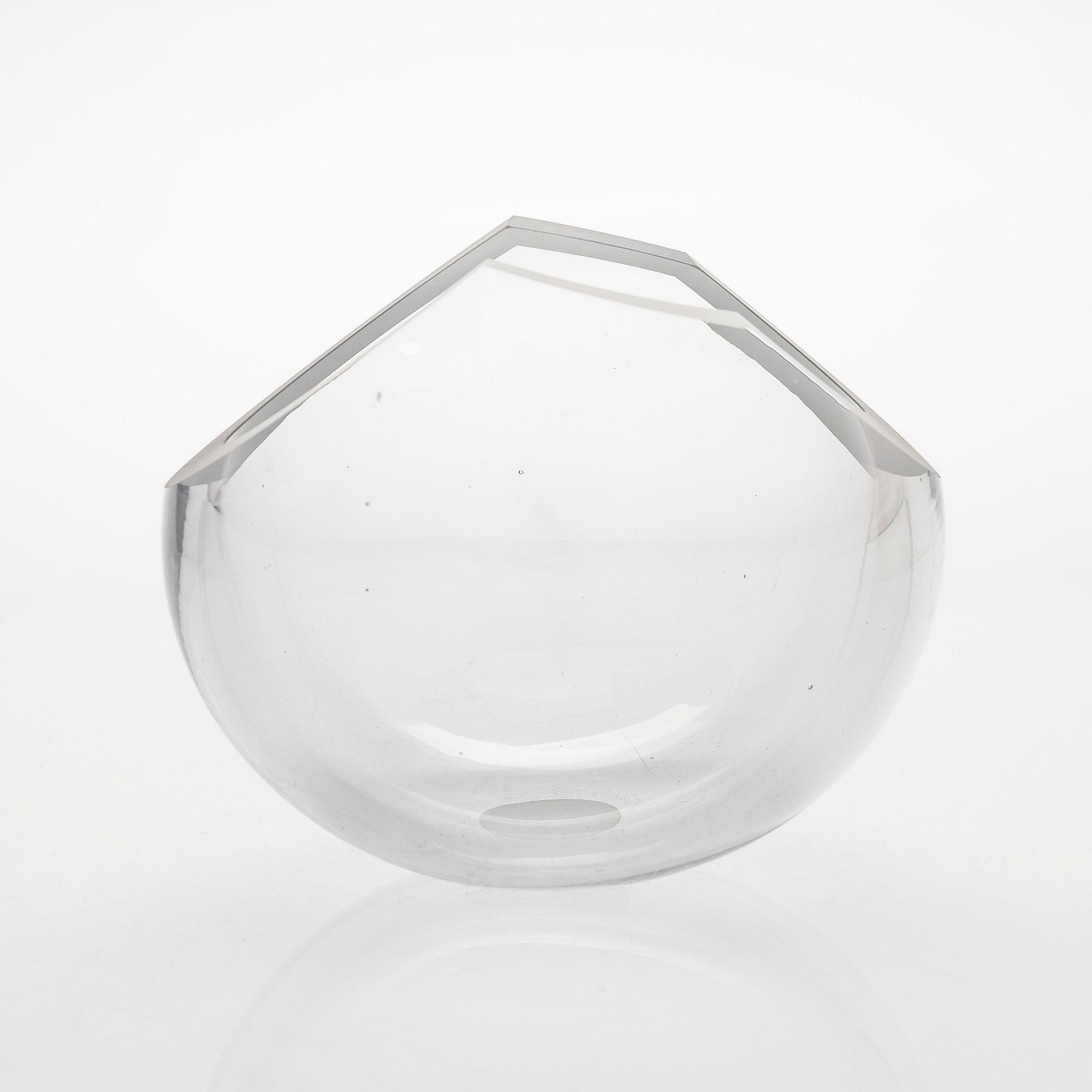 Tiina Nordström, an art glass signed Tiina Nordström, Iittala 1995.