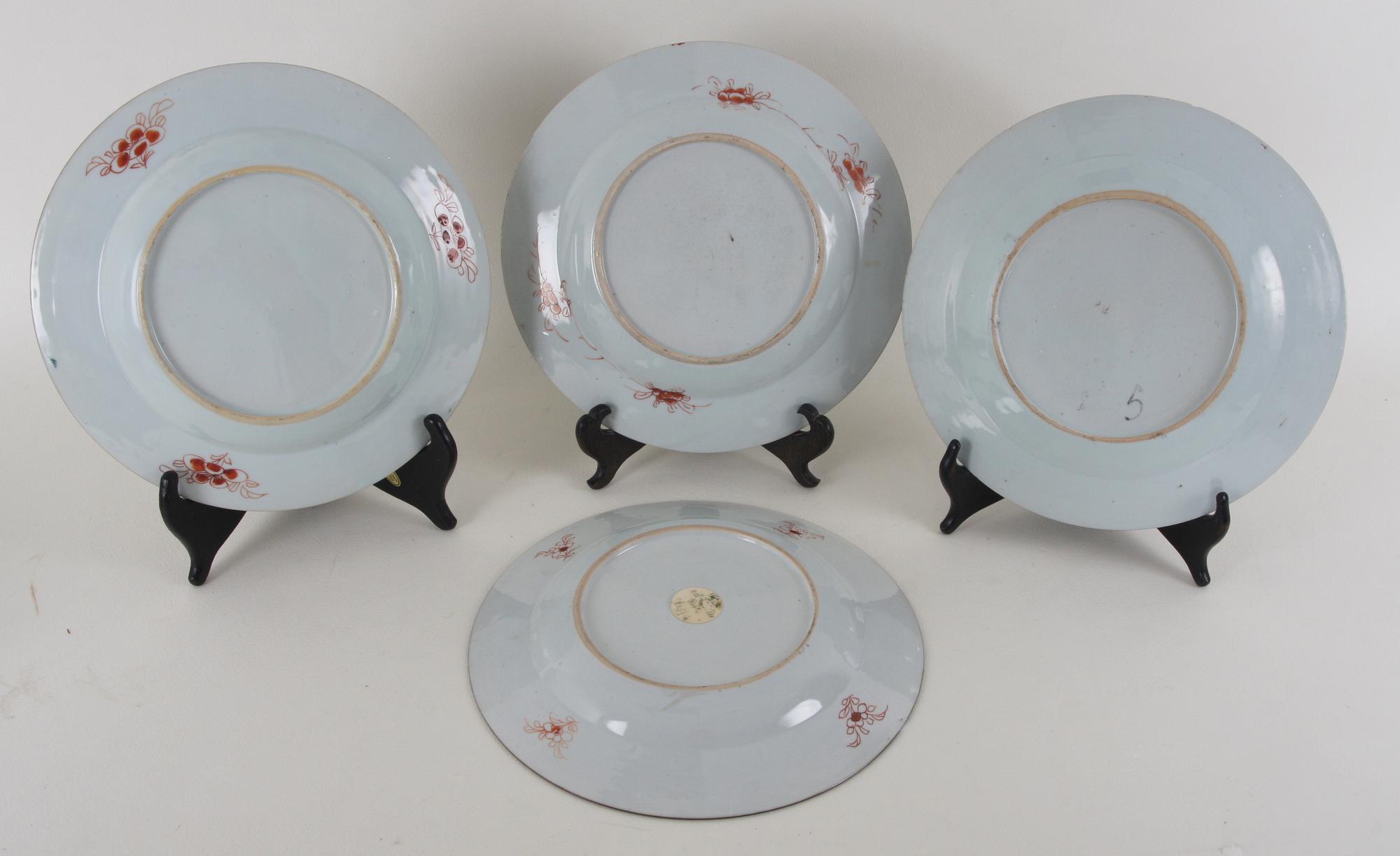 TALLRIKAR, 4 st. Porslin, Kina Qinglong, 1700-tal.