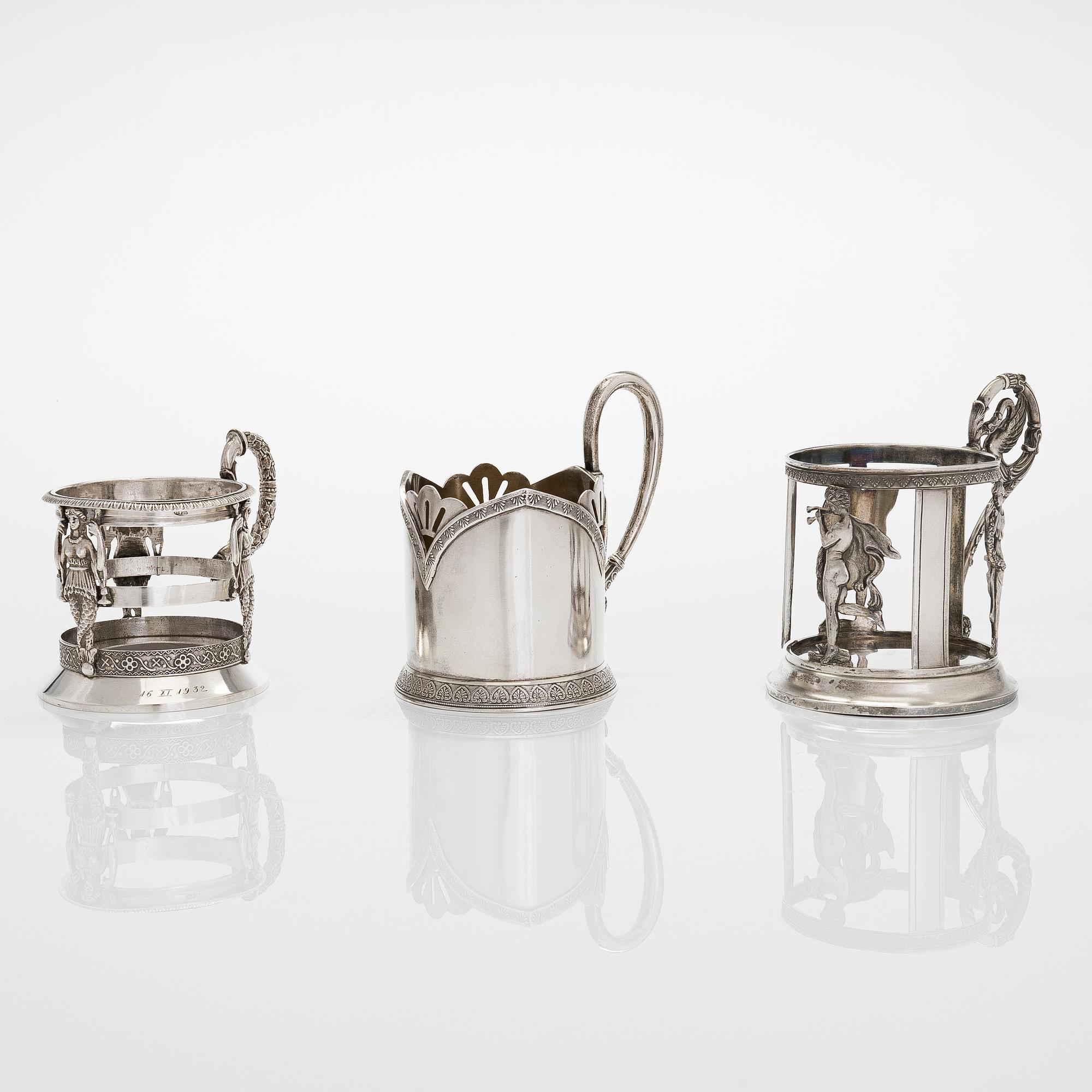 Teglashållare, 3 st, silver, 2XA-artellen S:t Petersburg, och Odessa samt Moskva, 1800-talets slut - 1900-t. början.