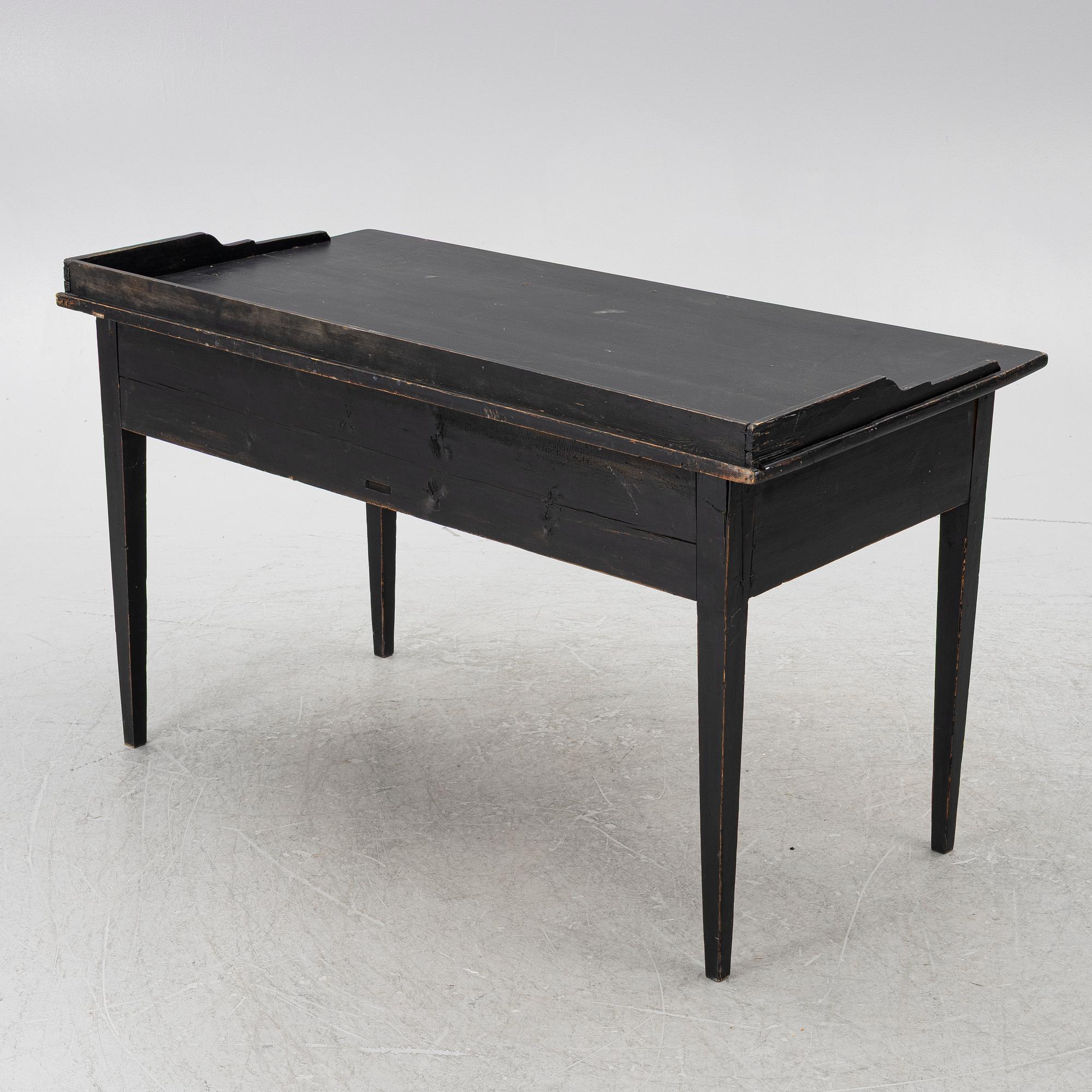 Skrivbord, 1800-talets hälft.