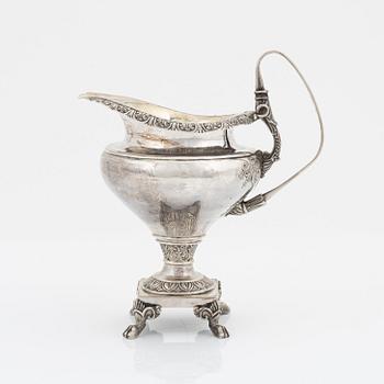Gräddkanna, silver, Empire, Köpenhamn, Danmark, 1830-tal.