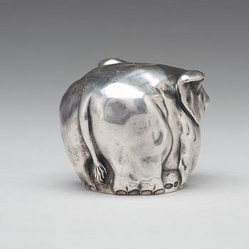 FABERGÉ, verkmästare Michael Perchin, Vodkakopp silver, S:t Petersburg 1908-17.