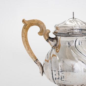 Te- och kaffeservis på bricka, silver, totalt 6 delar, silver, Tjeckoslovakien 1929-1941.