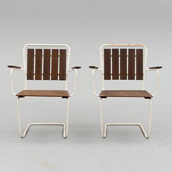 a 5 piece set of 1960's garden furniture.