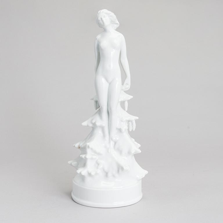 Yrjö Liipola, a porcelain sculpture Arabia, signed Yrjö Liipola -35.